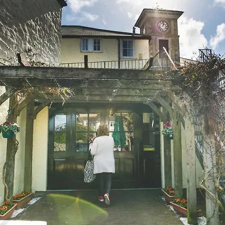 Tyacks Hotel 3*
