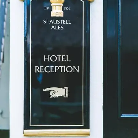 Hotel Tyacks 3*