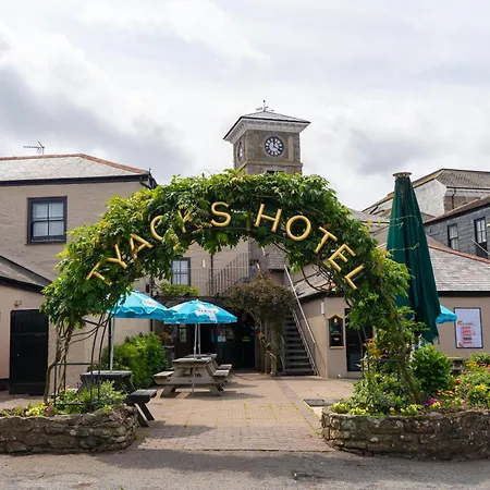 Tyacks Hotel Camborne